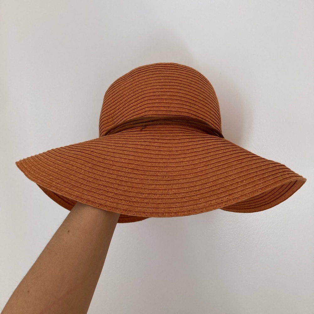 Main Character hat